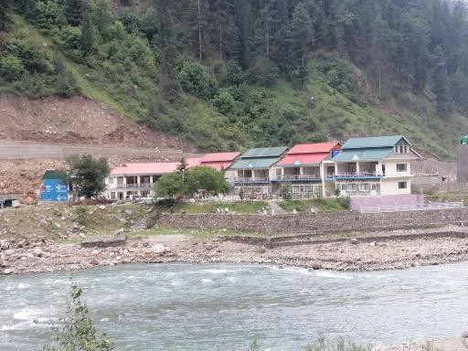 Parhena Cottages Bella Naran - Housity