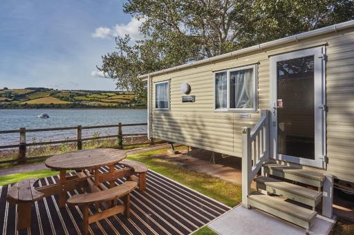 Devon Valley Holiday Village - Housity