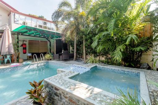 Exclusive Guest House near Valley Golf Ortigas ext - Housity