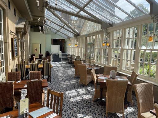 Manor Hotel by Greene King Inns - Housity
