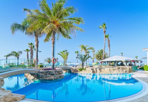 Leonardo Cypria Bay - Housity