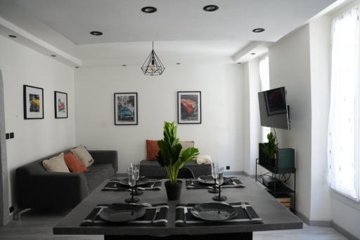 « Le Madeleine » - Housity