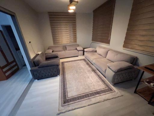 Private House with 1500 m2 Garden - Housity