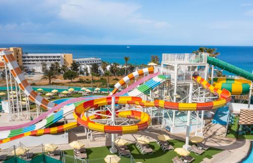 Leonardo Laura Beach & Splash Resort - Housity