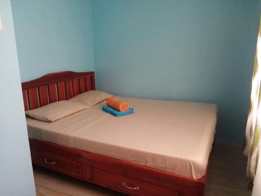 Victoria's Apartment at Pathmosville - Housity