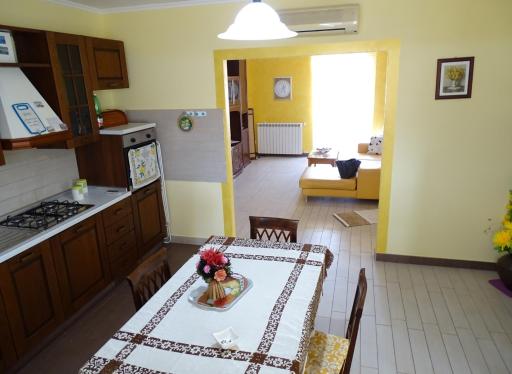 Appartamento Mariella via Lipari n 8 - Housity