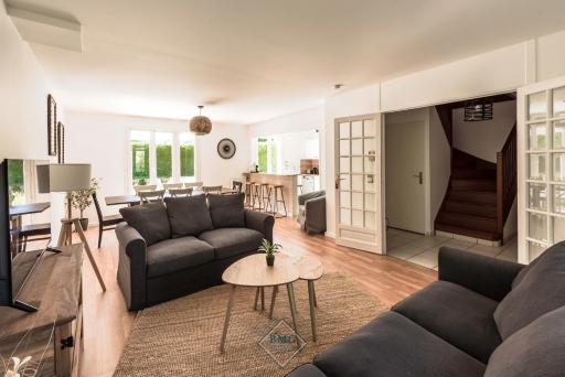 Family House in Disneyland BMYGUEST - Housity