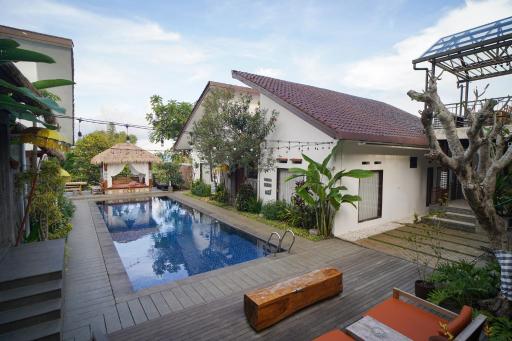 Omah Angkul Angkul Villa - Housity