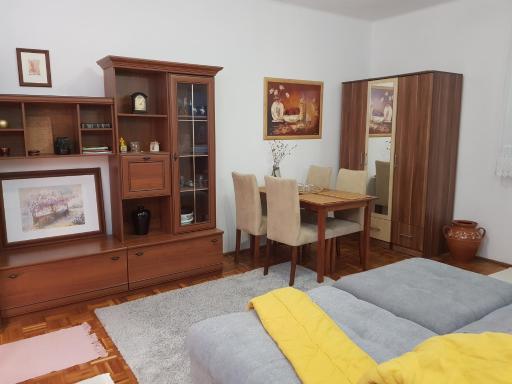 Rávágy Apartman - Housity