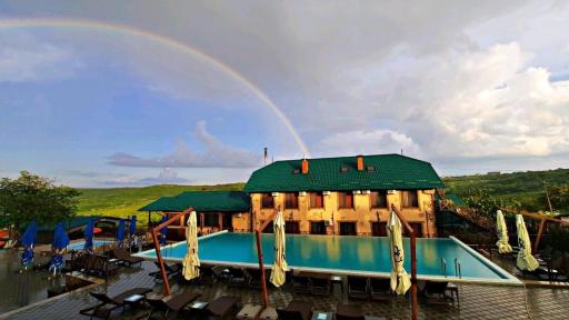 Colina Verde Resort - Housity