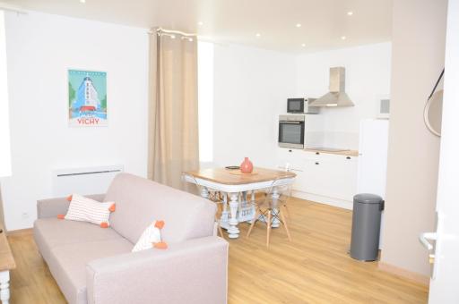 Cosy Saint Yorre - Housity