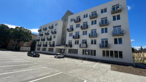 2 room Apartment with balcony - Housity