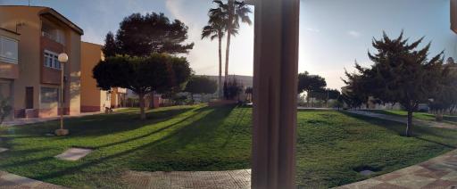 Coqueto apartamento con terraza en la playa - Housity