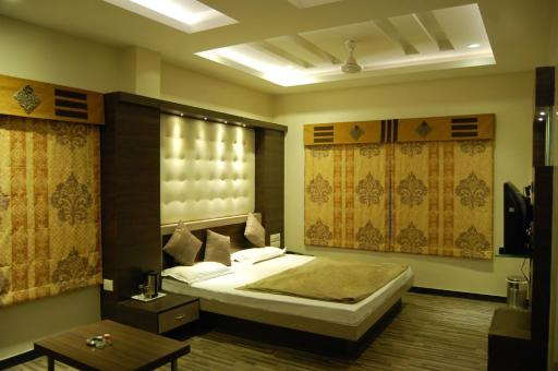 Hotel Purva - Housity