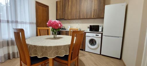 Geo Gogebashvili - Housity