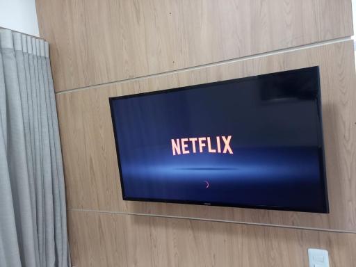 Ap a 200mt do Shopping Pantanal / Centro Político - Housity