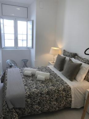 Miguel Torga Typical House - Housity