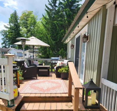 The Lakefront Cottage on Big Pine Island - Housity