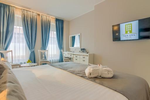 New Era Hotel Old Town Bucharest parking with fee nearby - Housity