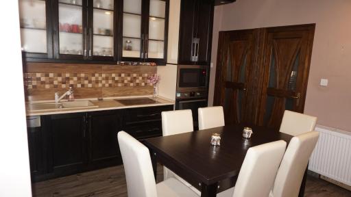 Édes Otthon Apartman - Housity