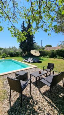 Les cabanons de l'Oliveraie - Housity