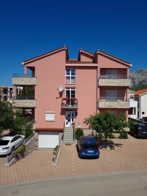 Apartments Marta - Housity