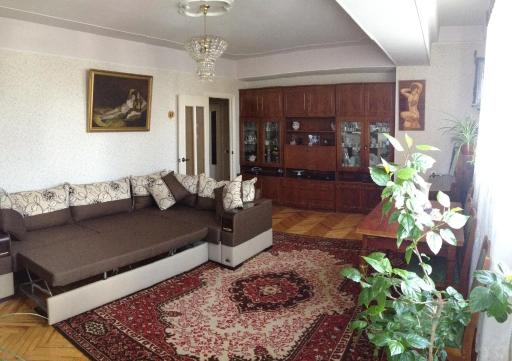 Room in Apartment at Tigrana Metsa - Housity