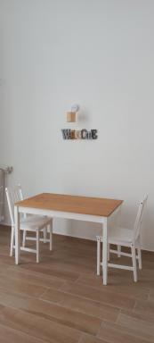 vanilla house - Housity
