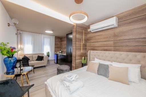 Colors Suites in Netanya - Housity