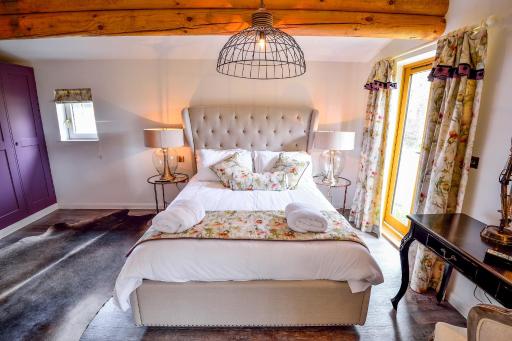 Magnolia Log Cabin - Housity