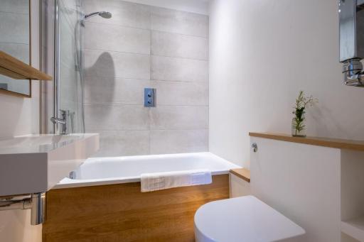 Nutshell Cottage - Housity