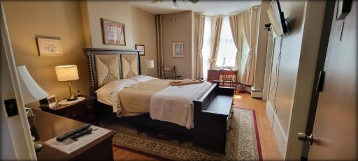 Inn at the Agora - Housity