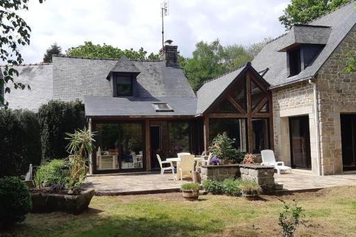 Maison familiale et typique en Bretagne - Housity