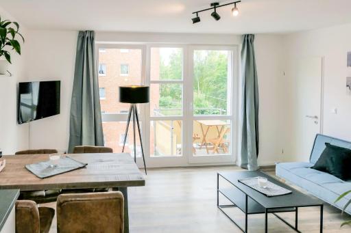 Wohlfühlwohnung im Zentrum mit 24-7 Self Check-In, WLAN & Smart TV - Housity