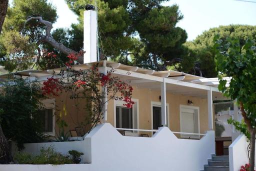 Nick's Summer House - Housity