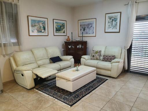 Lovely Apartment with shalter room - Housity
