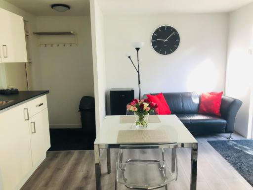 Garden House in Zandvoort - Housity