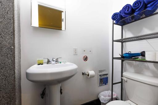 Studios in New York - Housity