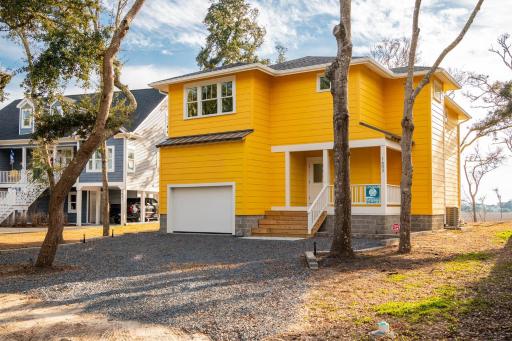 Dog Day Afternoon by Oak Island Accommodations - Housity