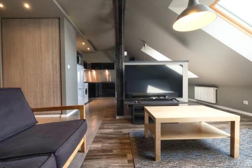 Klimatyczne poddasze 2 - Housity