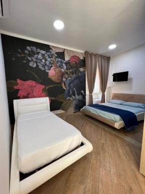 In Piazzetta - Housity