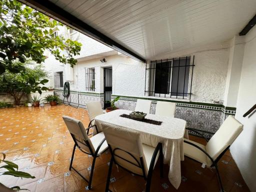 Casa rural en Casabermeja, cerca de Málaga, con patio y chimenea - Housity