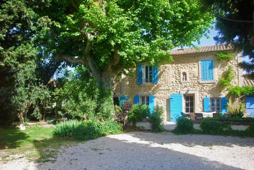Les Volets Bleus Provence - Housity