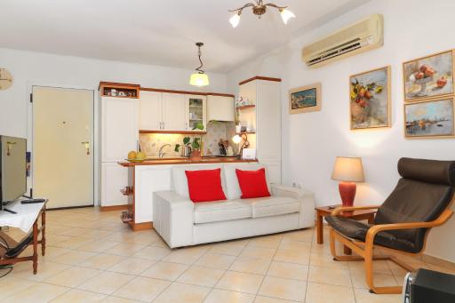 Zoumperi Cute and Cozy close to airport and Rafina - Housity