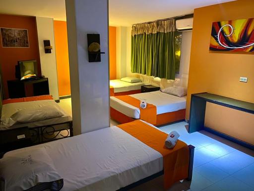 Hotel Santelmo - Housity