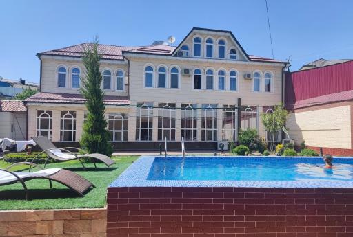 GUEST HOUSE 