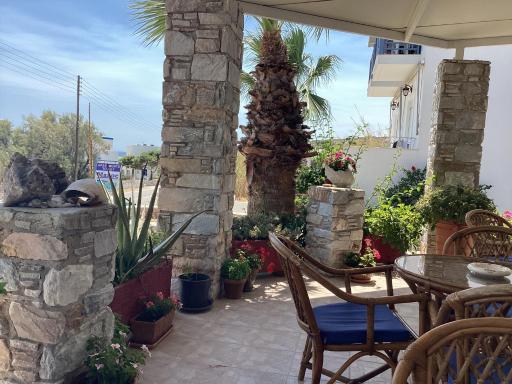 Manos Rooms - Housity