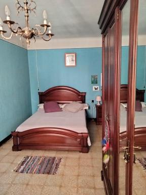 Ca l'Anna i l'Antonino - Housity