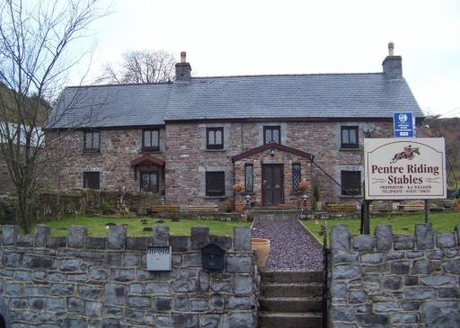 Pentre Riding Stables - Housity