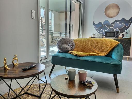 Le Fil d'Or - Terrasse, Box privé, Centre ville - Housity